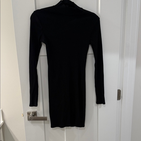 Lulu’s Black Ribbed Mock Neck Long Sleeve Bodycon Dress - Picture 4 of 4
